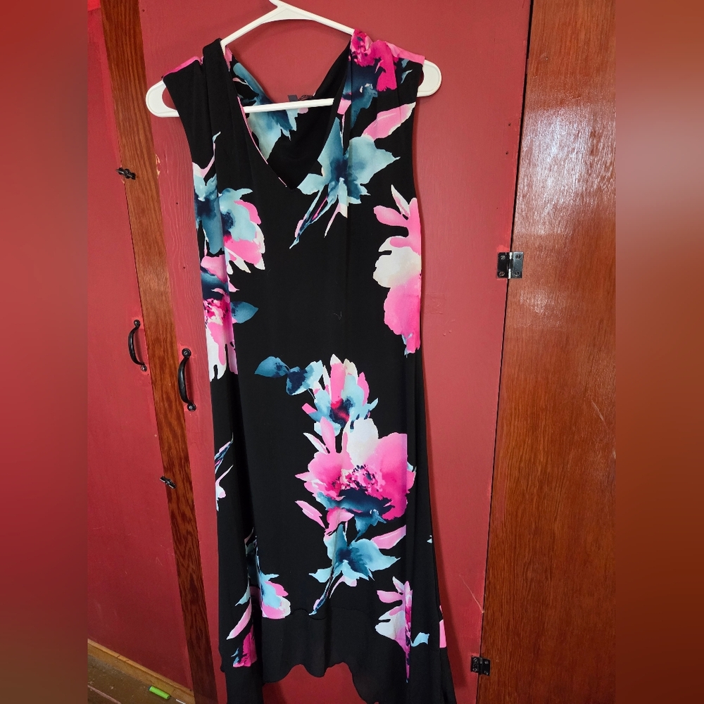 Luxology Black and Pink Floral Maxi Dress